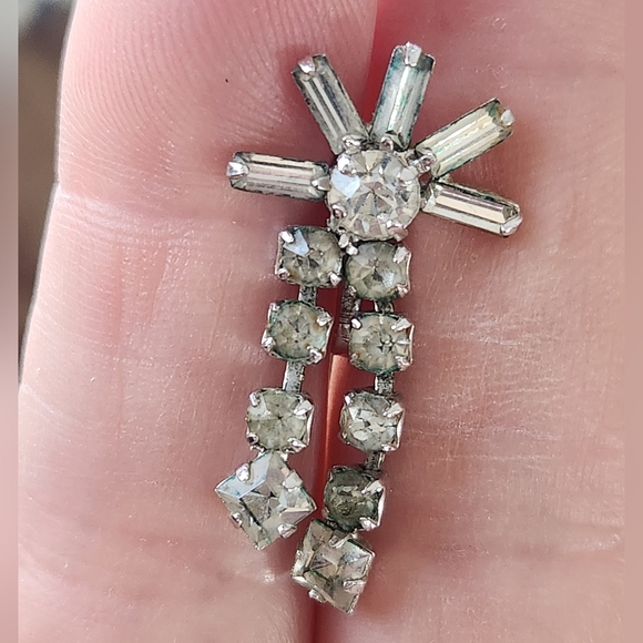 Vintage Silver Tone Rhinestone Drop Earrings Set - Picture 7 of 9